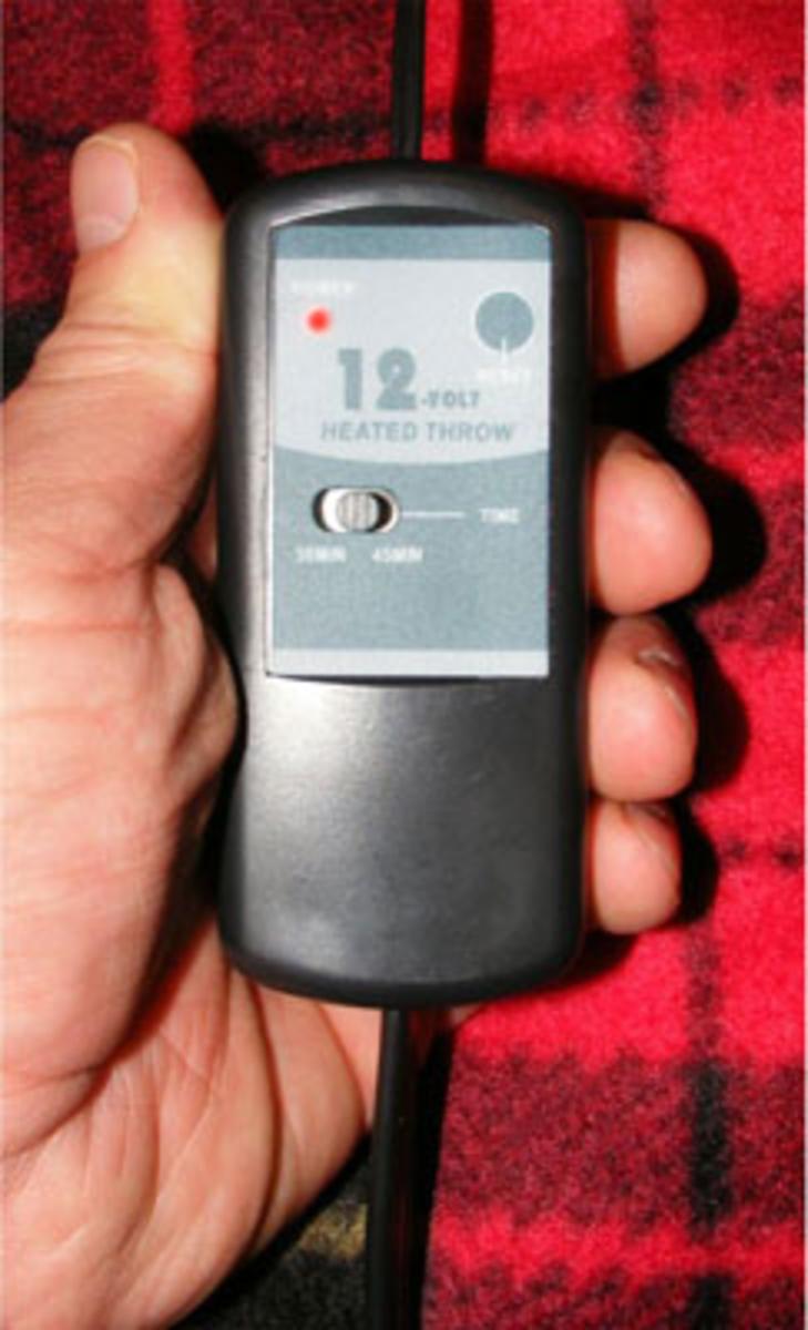 Trillium Car Cozy 2 12Volt Heated Travel Blanket with Patented Safety