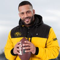 ActionHeat Iowa Hawkeyes Heated Gear