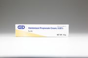 Halobetasol Propionate Cream,<br> 0.05% , 15gr <br> Brand Name ( ULTRAVATE CREAM .05% ) <br>G&W Labs 00713064015 