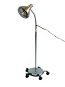 Luminous generator <br>175 watt ruby lamp, mobile base<br>Fabrication 18-1168
