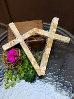 Limestone Couples Cross With Wire Heart