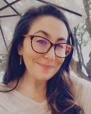 Heather - Graphics & Customer Service 6 Yrs