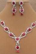 Retail Necklaces