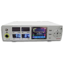 Vital Signs Monitor (SPO2. NIBP). CMS5000B