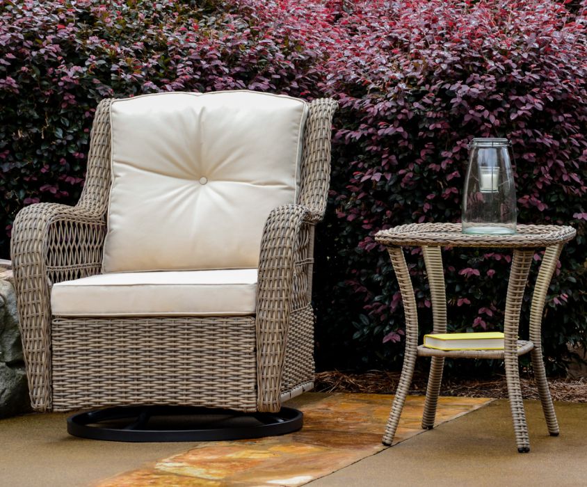 RIOSGC Rio Vista Swivel Outdoor Wicker Glider Chair