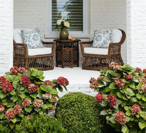 Rosemary Outdoor Wicker Lounge Chair