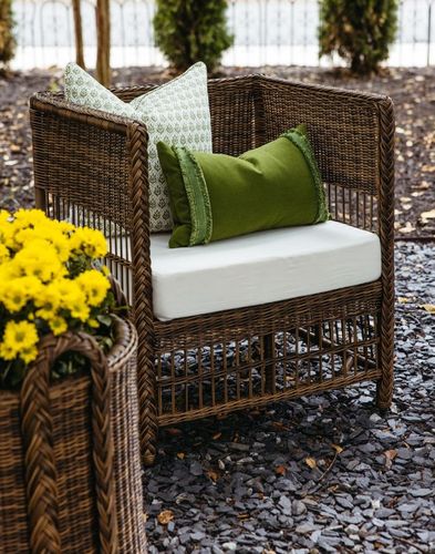 Vineyard's Outdoor Club Chair