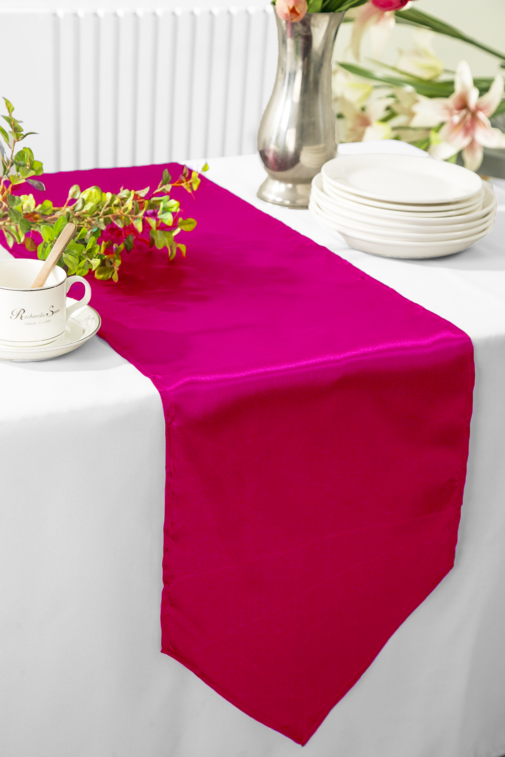 Fuchsia Satin Table Runners Wholesale