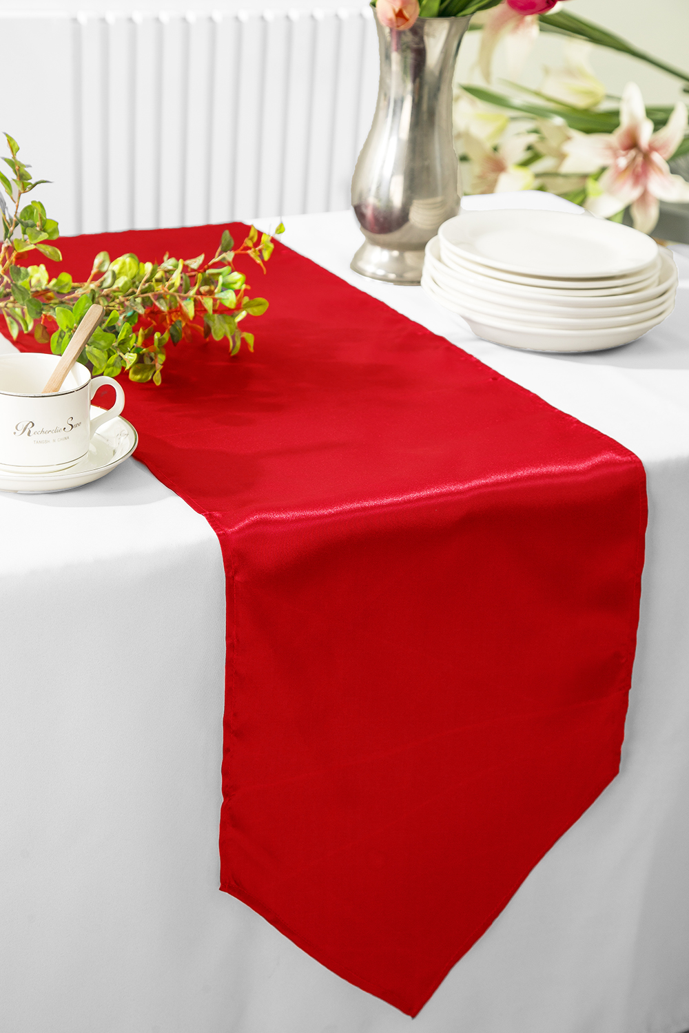 Red Satin Table Runners Wholesale