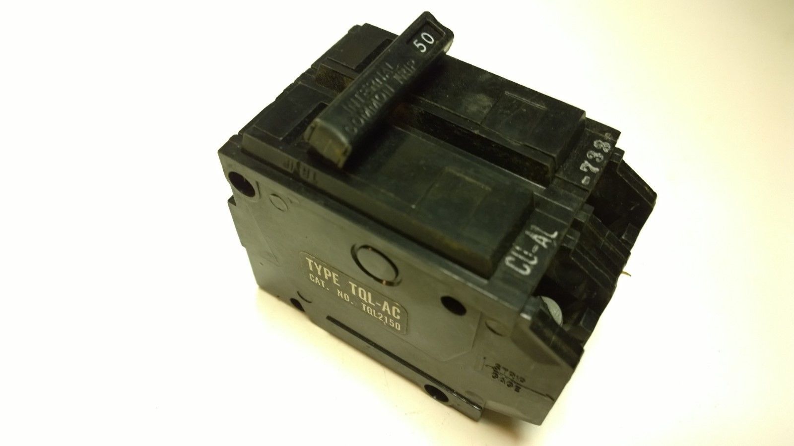 GE TQL TQL2150 2 pole 50 amp circuit Breaker old style (used)