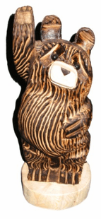 18" WAVING BEAR (STANDING) CHAINSAW CARVING