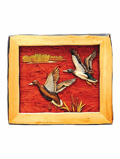 FLYING DUCK INTARSIA 18"X16"