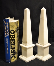 Italian white carrara marble obelisks