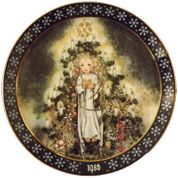 Sulamith Wulfing's "The Christmas Child"  Collector Plate" title="Sulamith Wulfing's "The Christmas Child"  Collector Plate