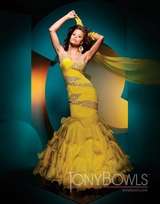 Paris by Tony Bowls Prom Dresses | Promgirl.net
