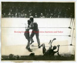 1929 Boxing JIMMY McLARNIN vs RUBY GOLDSTEIN Vintage Photograph THROUGH THE ROPES