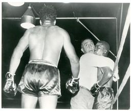 1951 Boxing IKE WILLIAMS vs GIL TURNER Vintage Photo SHIBE PARK, PHILADELPHIA