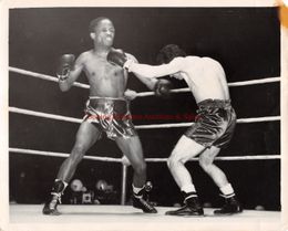 1954 JAKE TULI vs DANTE BINI Vintage Boxing Photograph EMPRESS HALL, LONDON, UK