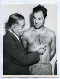 1955 ROCKY MARCIANO Vintage Boxing Photo PHYSICAL FOR ARCHIE MOORE FIGHT