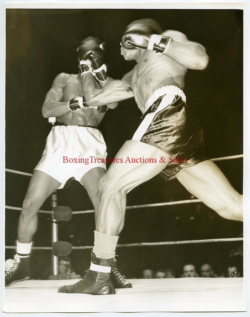 1958 Boxing RORY CALHOUN vs SPIDER WEBB Vintage Photograph THE COW PALACE
