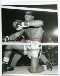1960 Boxing RORY CALHOUN vs SPIDER WEBB Vintage Photograph COW PALACE, DALY CITY