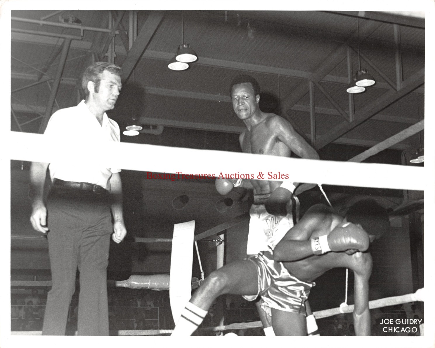 1979 Boxing HERBERT "DOC" ODOM vs KEITH LOGNION Vintage Photograph