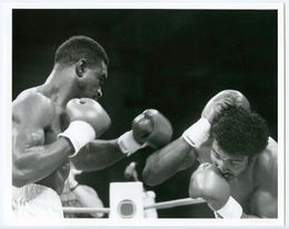 1987 Boxing EVANDER HOLYFIELD vs RICKY PARKEY Vintage Photo CRUISERWEIGHT TITLE