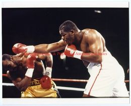 1993 Boxing EVANDER HOLYFIELD vs RIDDICK BOWE II Photograph LAS VEGAS, NEVADA