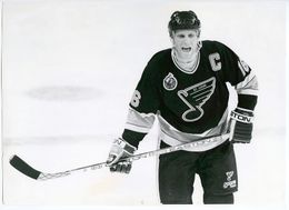 1993 Hockey BRETT HULL Vintage Photograph ST. LOUIS BLUES 