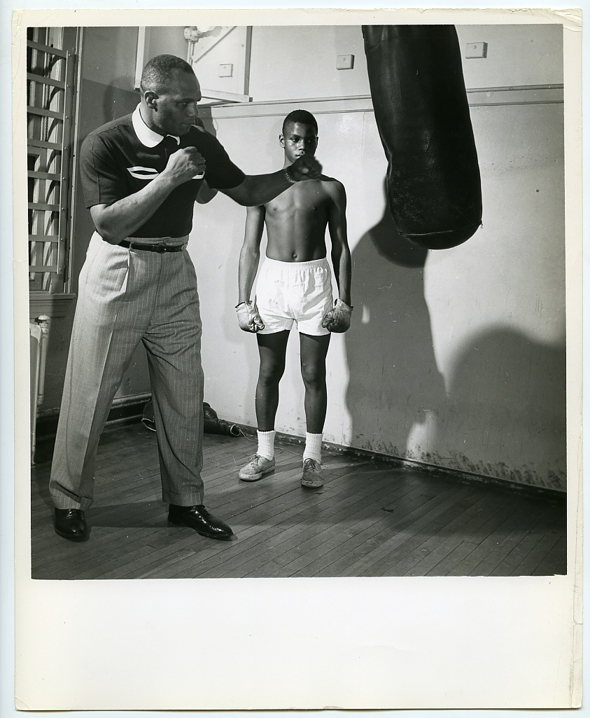 c. 1950s Boxing JERSEY JOE WALCOTT Vintage Photograph HEAVYBAG Young Boxer