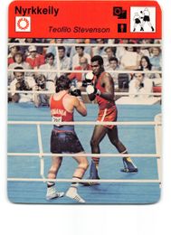 Teofilo Stevenson (vs. Mircea Simon) at 1976 Olympic Games -  1977 Sportscaster Boxing Card - Finland Version "Nyrkkeily"