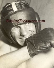 Unidentified Boxer - Archive Photo - c. 1930's