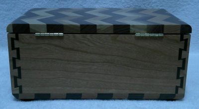 *TRINKET BOX CHERRY AND WALNUT (0224202601)