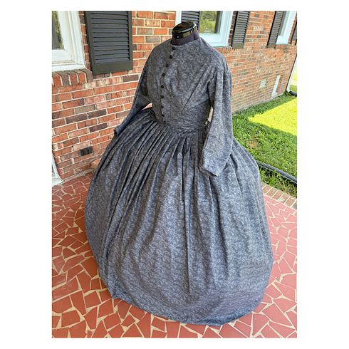 Black Tonal Vines Civil War Simple Day Dress or Mourning Gown 28
