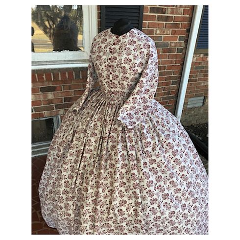 Deep Red on natural Reproduction Print Civil War Simple Day Dress 28