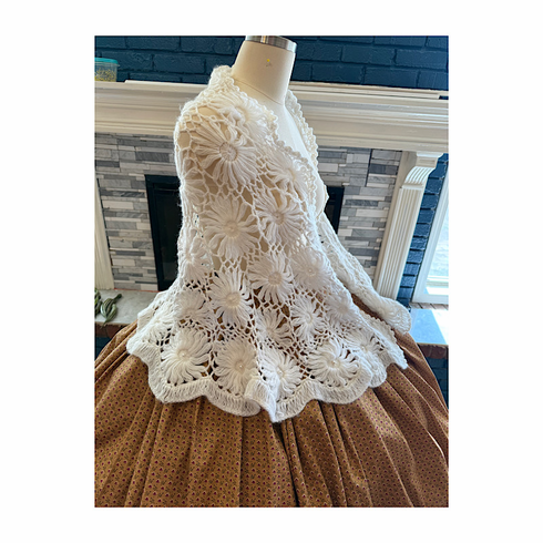 Fancy White Civil War Victorian Shawl SemiCircle 18