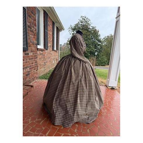 Shades of Brown plaid Civil War Simple Day Dress Camp Dress 28