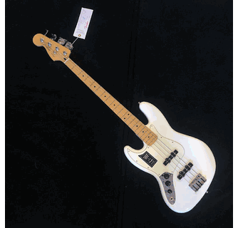 【値下げ交渉◎】Fender Jazz Bass Player ホワイト Fender Player Jazz Bass - Polar White with Maple Fingerboard