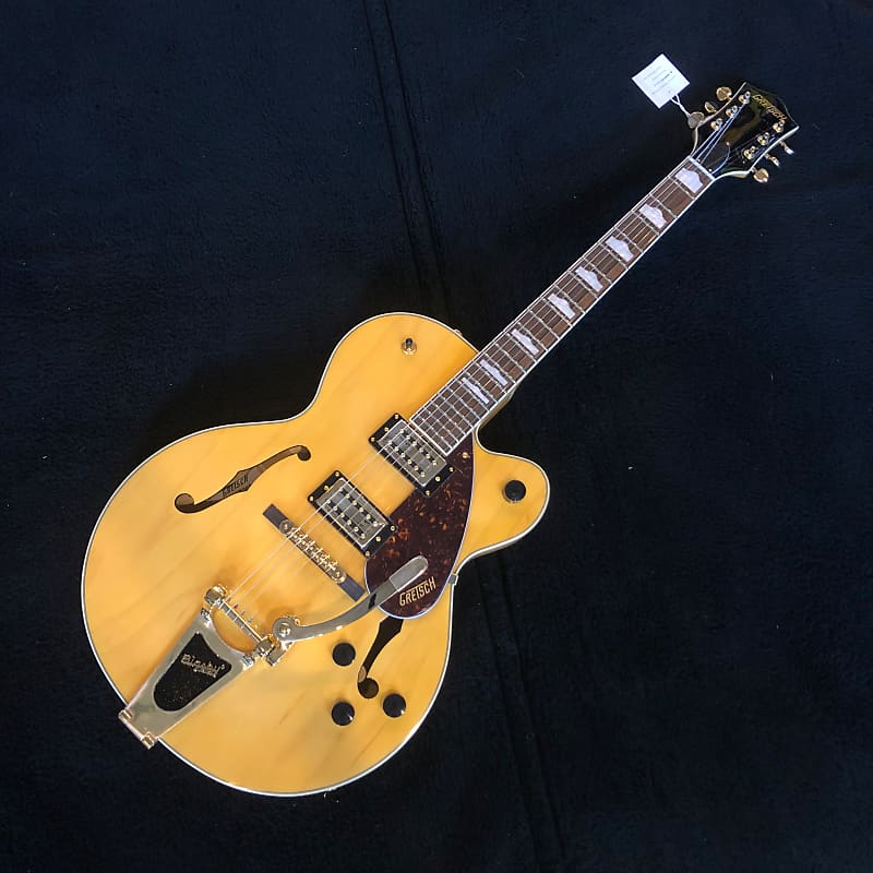 GRETSCH グレッチ G2410TG Streamliner Amazon.com: Gretsch G2410TG Streamliner Hollow Body Single