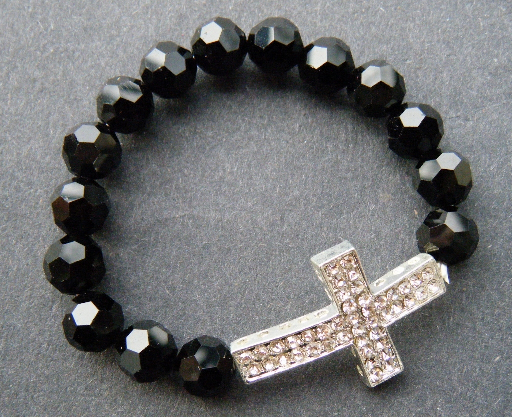 fashion beaded cross bracelet