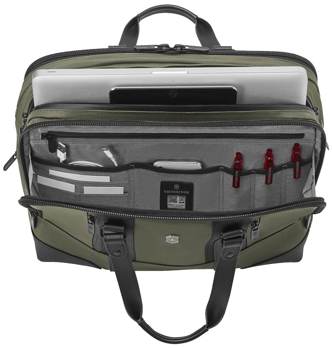 ピンク・ブルー victorinox レキシコン プロフェッショナル