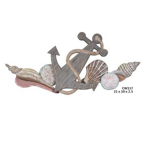 ANCHOR AND SHELLS WOODEN SWAG