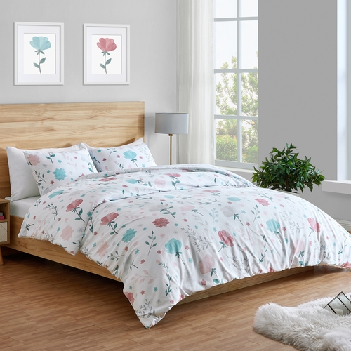 Pop Floral Pink and Blue Collection Full/Queen Bedding - alt image 1