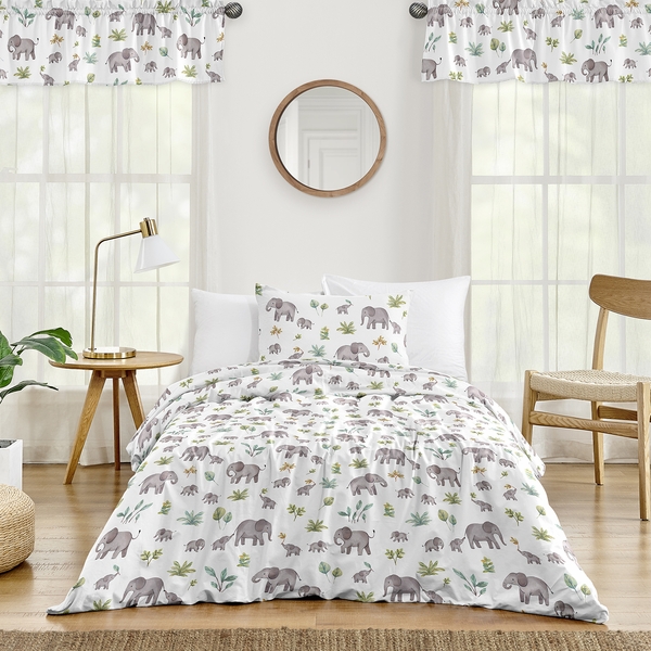 Beautiful view of Elephant White Bedding Deco