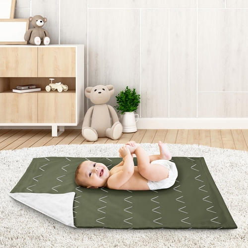 Woodland Arrow Green and White Baby Blanket - alt image 2