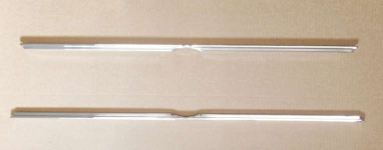 1971-73 Mach 1 Taillight Finish Panel Moldings