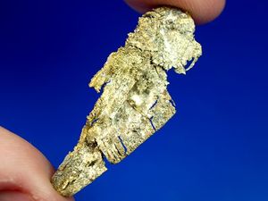 0.83 Gram Nevada Gold Specimen (SOLD)