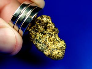 Magnetic Gold Nugget from California