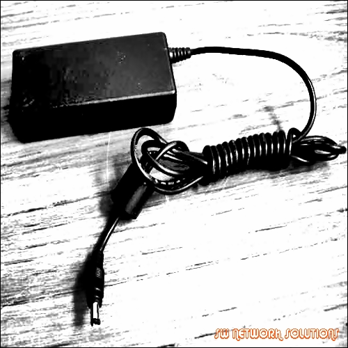 COMPAQ AC ADAPTER FOR EVP100 SERIES P/N 164153-001