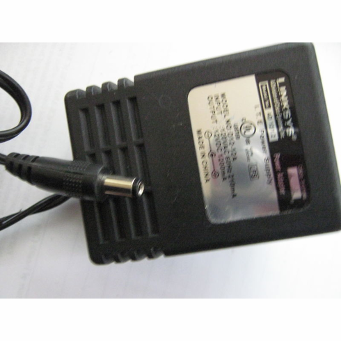 LINKSYS 12VDC AC ADAPTER P/N D12-12A